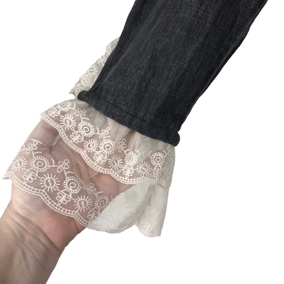 NWT Ladies Victorian Style Shacket w/Ruffle Lace Cuffs and Hem, Button Up Top M - Picture 5 of 7